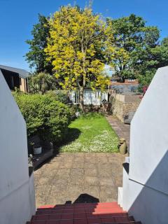 Spacious Seaside eScape in the Heart of DEAL, 4 mins From the Beach - 7