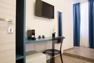 Bausan Avenue - Naples - 4
