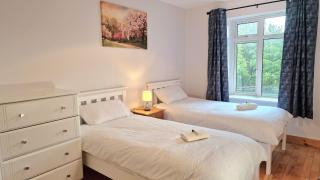 3 Bedroom City Centre Property - 5