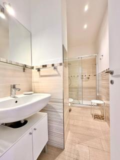 Hostdomus - White and Sea Suite - Finale Ligure - 6