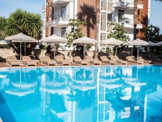 Rapo's Resort Hotel - Himare - 7