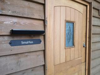 Stylish apartment in Horsham with parking and own entrance - Horsham - 7