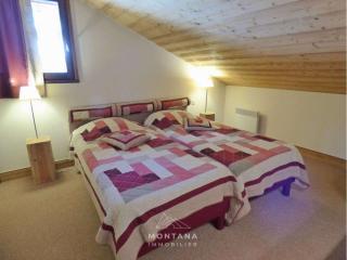Charmant appart. 70m², 2 chambres, mezzanine, balcon sud, garage, près commerces, navettes - FR-1-458-110 - Le Grand-Bornand - 2