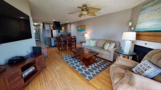 Sandcastle Beach Club Unit 4 by Tybee Beach Vacation Rentals - Tybee Island - 3