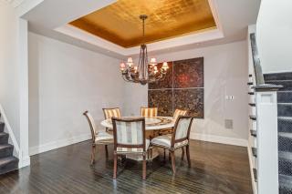 Gold Coast Villa next to Oak Street Beach - Chicago - 6