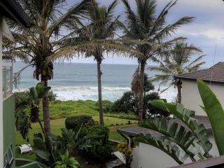 Ocean Gorge Seafront Accommodation - Ballito - 9