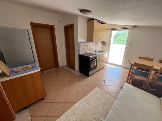 Cosy apartments 100 m from the beach - Dobropoljana - 5