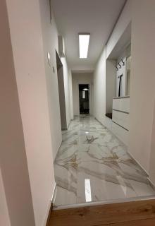 LUX Apartments - 4