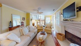 Thirst N Howl by Tybee Beach Vacation Rentals - Tybee Island - 4
