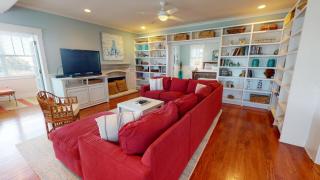 Thirst N Howl by Tybee Beach Vacation Rentals - Tybee Island - 8