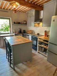 La Terrasse - Entire townhouse in hilltop village - 8