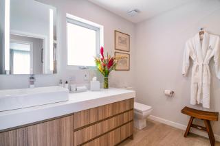 Angelite Ocean View Condo with Pool Access - Egmont - 4