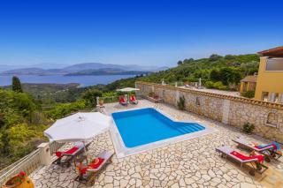 Villa Carollina by Villa Plus - Ágios Stéfanos - 4