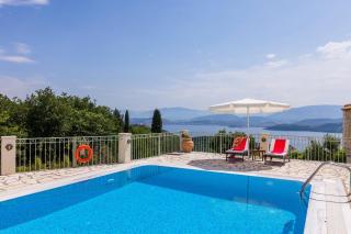 Villa Carollina by Villa Plus - Ágios Stéfanos - 2