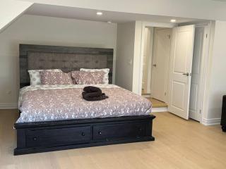 4-BDR Retreat near Niagara Falls - 7