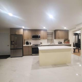 4-BDR Retreat near Niagara Falls - 3