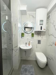 ARTAL Apartment on Obolonskyi Avenue 16 - Kiev - 2