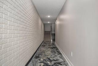 Midtown Luxury - 2 Master Suites - Near UNMC - Omaha - 2