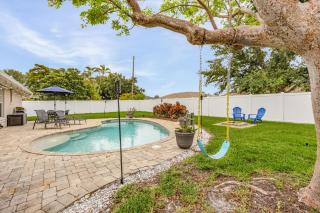 Outdoor Oasis, Heated Pool, Firepit, Bicycles, Pet-Friendly - Chateau Relaxo - Roelens - Cape Coral - 9