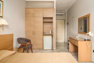 Katerina Hotel - Agia Marina Aegina - 2