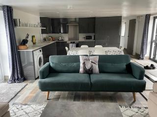 The Piggery @ Goonwinnow Farm - Newquay - 9