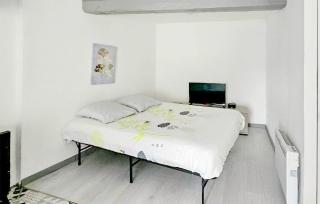 1 Bedroom Nice Home In Thenay - Thenay - 1