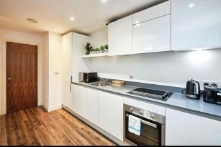 Modern 2-bedroom kingsize apartment city centre - Birmingham - 8