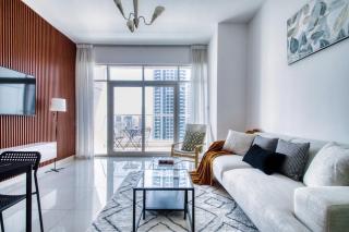 Iconic 2BR with Marina Views - Dubai - 8