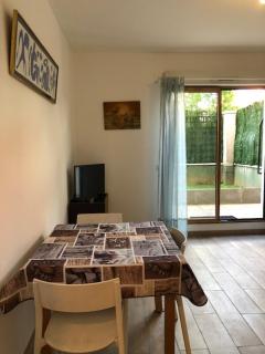 LOGEMENT ENTIER 2 PIECES PARKING 5'métro - Saint-Denis - 6