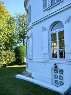 Beau studio dans un cadre exceptionnel de verdure - Maisons-Laffitte - 2