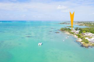 Meerana Cheerful Beachfront Cottage with Jacuzzi - Grande Gaube - 2
