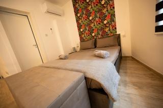Duplex Modern House , Centrally located - Cospicua - 3