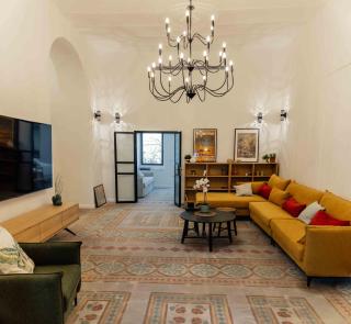 Unique 4 Bedroom - Next Mamilla - 9