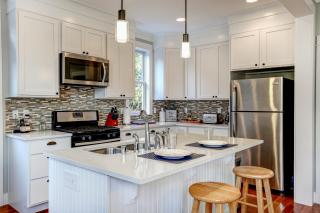 Good Mooring by Seabrook Hospitality - 1