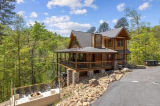 Peaceful Pines - A 5 Bedroom Paradise - Sevierville - 9