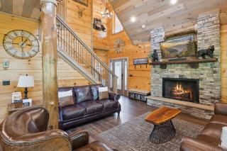 Peaceful Pines - A 5 Bedroom Paradise - Sevierville - 4