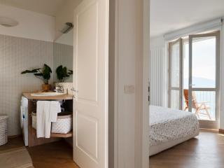 EnjoyIseoLake - Cezanne - comfy flat with terrace and Lake view - 3