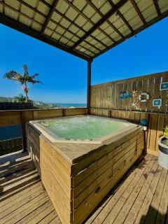 Breakers View - Sheffield Beach - 0