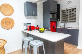 Chic City Studio With Views on Kloof Street - Cidade Do Cabo - 1