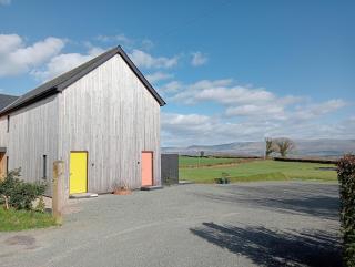 The Slow House Apartments, Llandefalle - 0