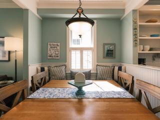Periwinkle Cottage by Seabrook Hospitality - Pacific Beach - 3