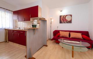 Beach Front Apartment In Rovanjska - Rovanjska - 7