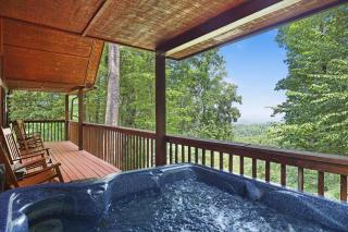 Edens Ridge is a charming two bedroom log cabin nestled in Sky Harbor minutes from town - Sevierville - 6