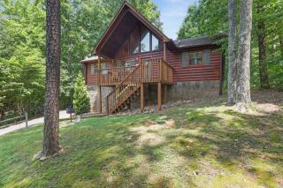 Edens Ridge is a charming two bedroom log cabin nestled in Sky Harbor minutes from town - Sevierville - 4
