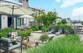 Cozy Home In Lemmer With Wifi - 4