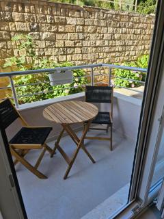 Anja & Ogo apartments sea View & Pool - Petrovac na Moru - 1