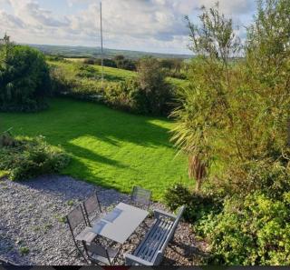 Short & Sweet Alpaca Retreat - Penrhos-Lligwy - 9