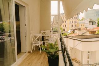 Studio Flat in Heart Of Tirana - 4