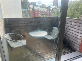 1 Bed Apartment very near to mailbox and broad street and New street station - Birmingham - 8