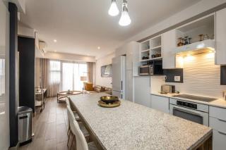 Entire luxury 1 Bedroom Apartment at the Regency - Pretoria - 8